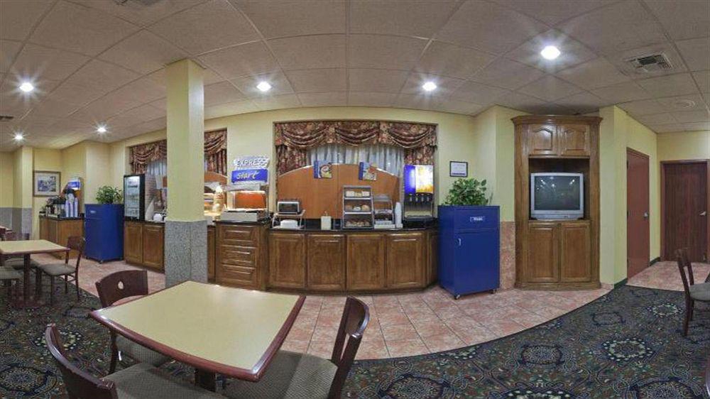 Fairfield Inn & Suites Houston Hobby Airport Экстерьер фото