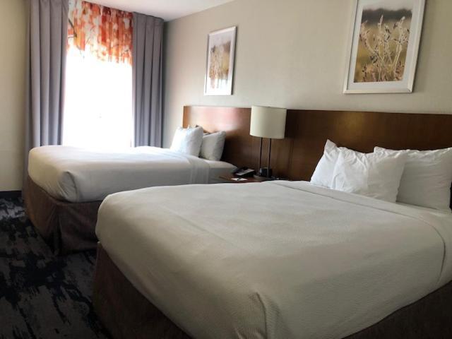 Fairfield Inn & Suites Houston Hobby Airport Экстерьер фото